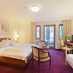 Cella Historic Boutique 4*
