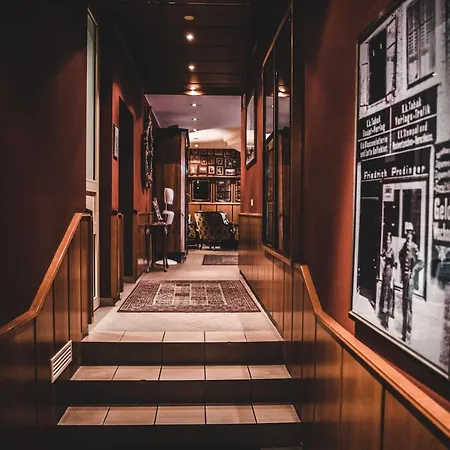 Cella Historic Boutique 4* ツェル アム ゼー