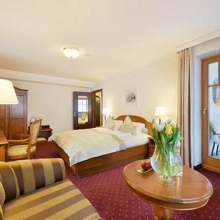 Cella Historic Boutique 4* 젤암제