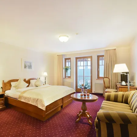 Cella Historic Boutique ホテル 4*