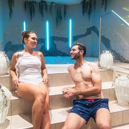 Cella Historic Boutique ホテル