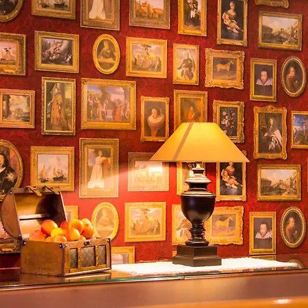 Cella Historic Boutique