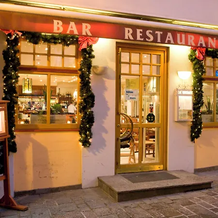 Cella Historic Boutique Готель 4*