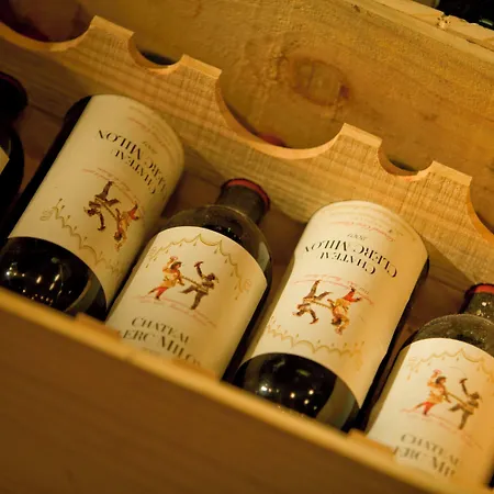 Cella Historic Boutique Целль-ам-Зеє