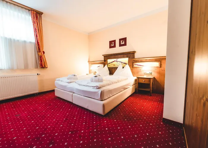 Cella Historic Boutique 4* Τσελ αμ Ζέε