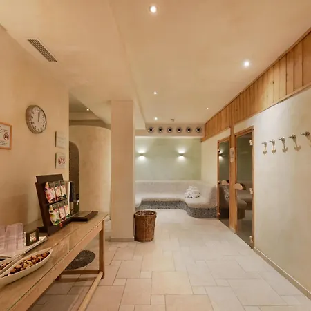 Ξενοδοχείο Cella Historic Boutique 4*