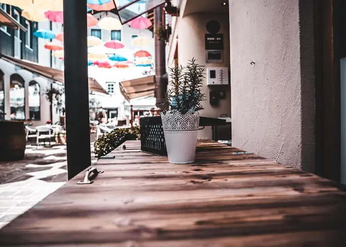 Cella Historic Boutique Hotel 4*